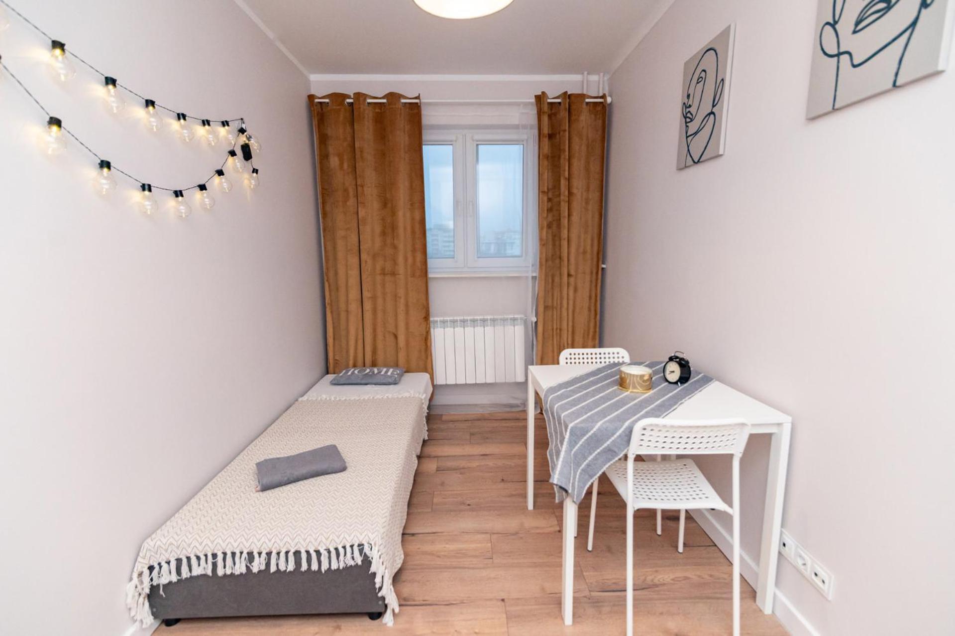 Apartamento Regem Wola Varsovia Exterior foto